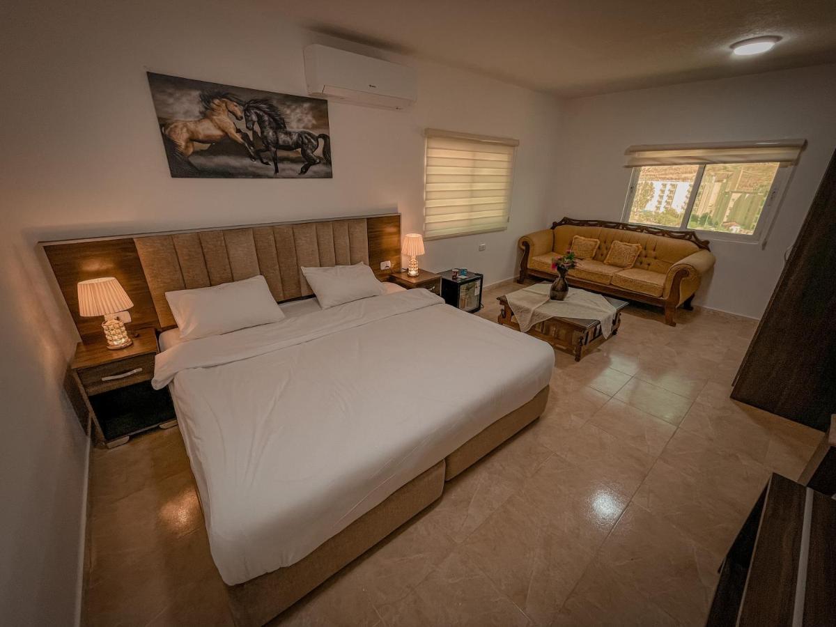 Petra Jewel Luxury Hotel Wadi Musa Extérieur photo