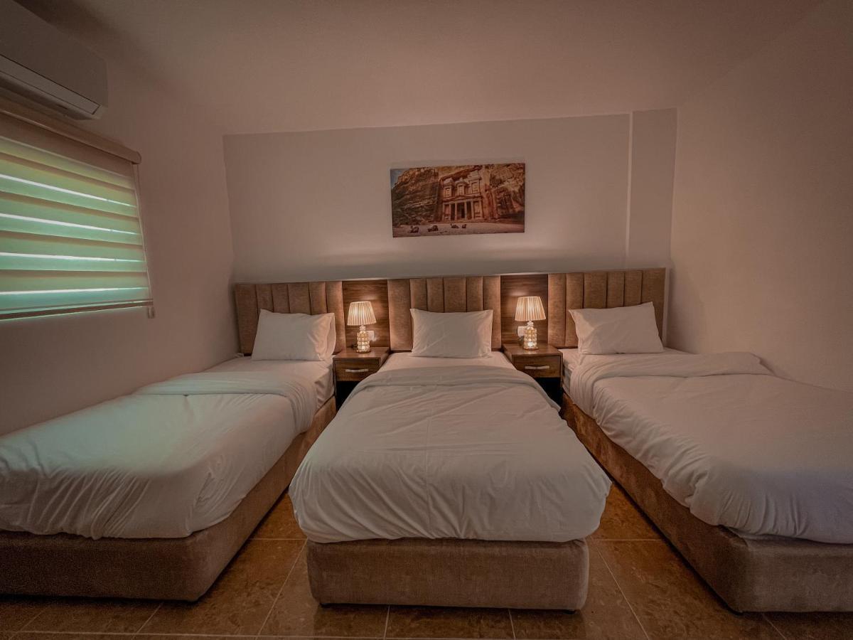 Petra Jewel Luxury Hotel Wadi Musa Extérieur photo